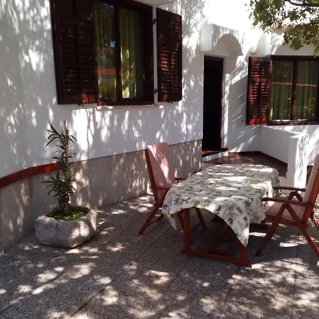 Zvijezda Apartment